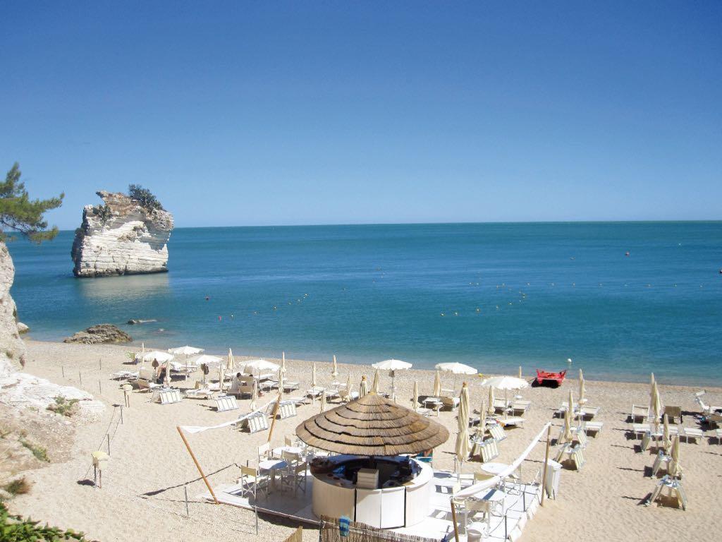 Baia Dei Mergoli Hotel Mattinata Dış mekan fotoğraf